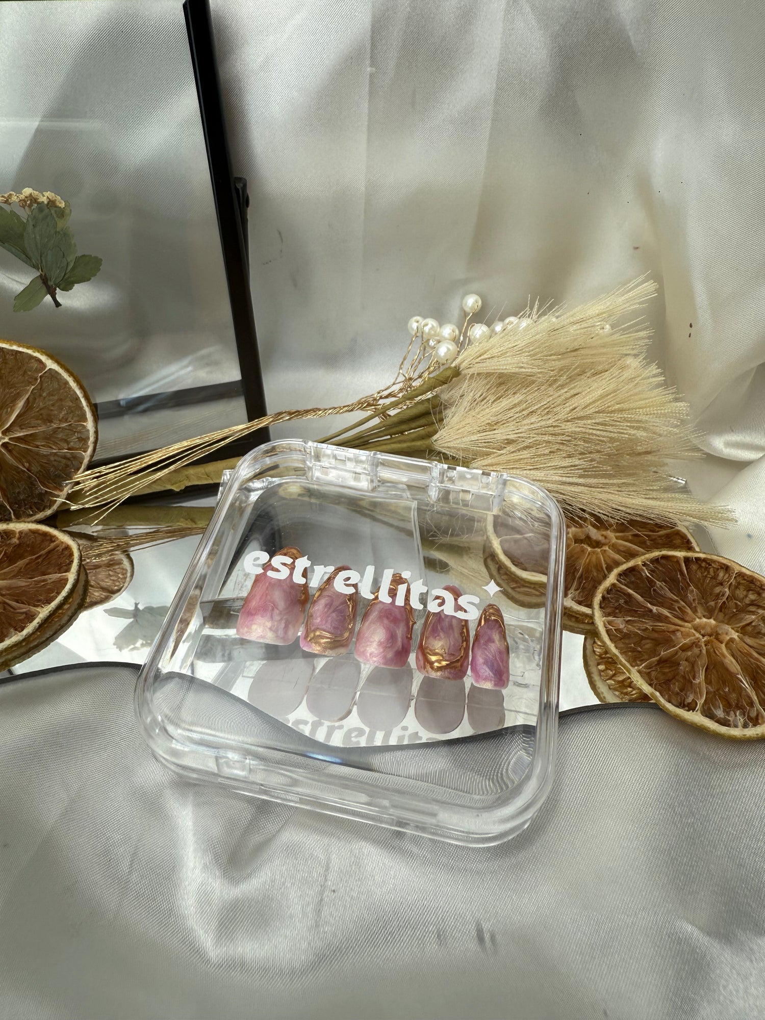 The Estrellitas Essentials